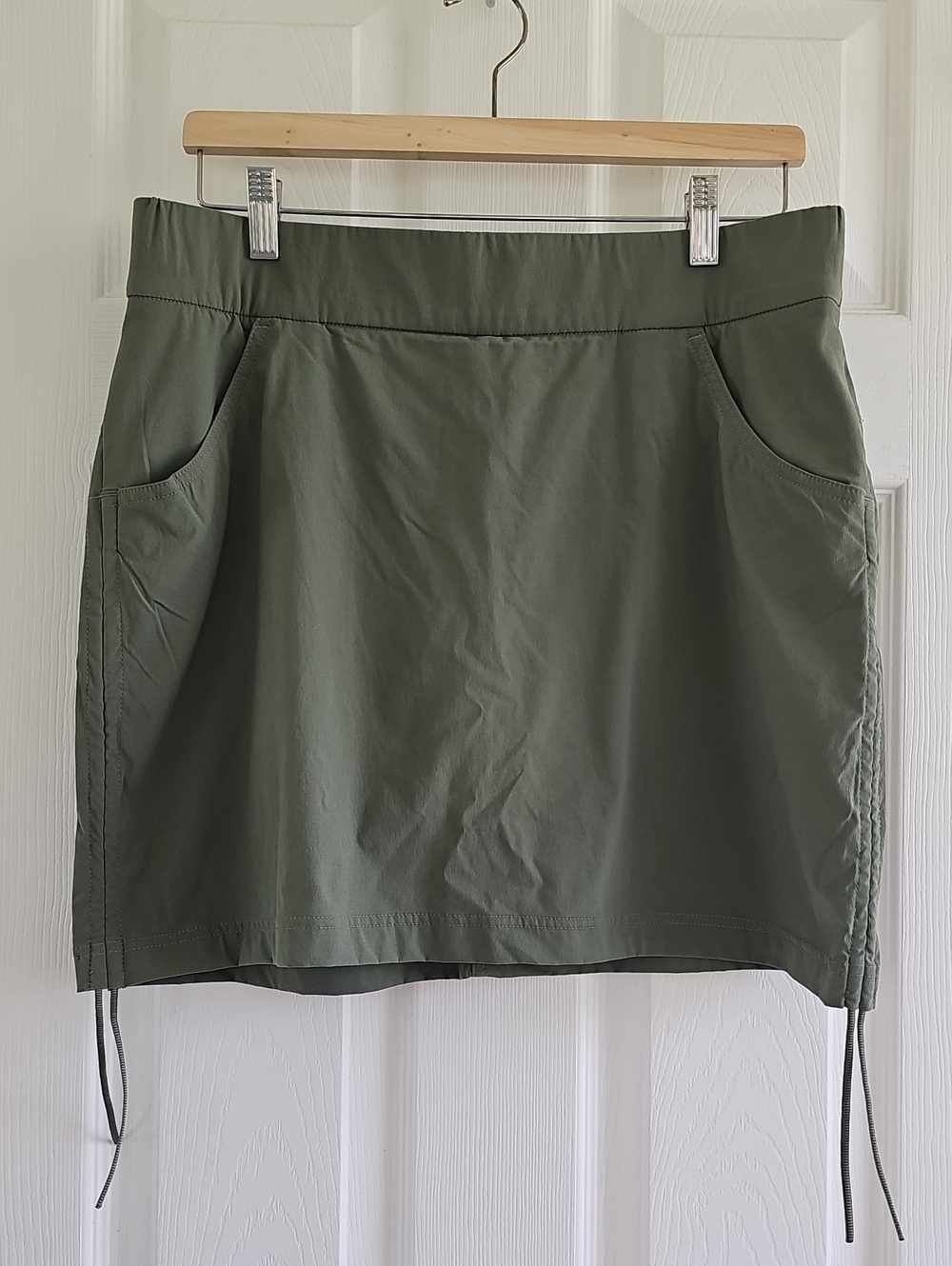 Columbia Olive Green Anytime Women's Active Skort with Pockets